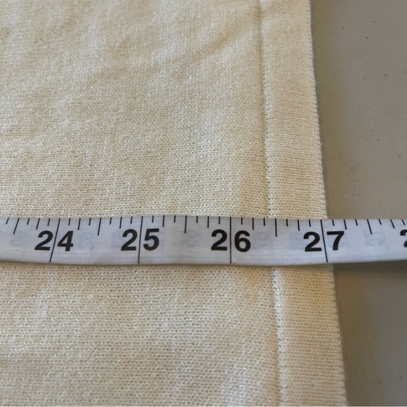 NWT New York & Co Cream Cold Shoulder Sweater v-neck silver sequin size XXL - Picture 11 of 11